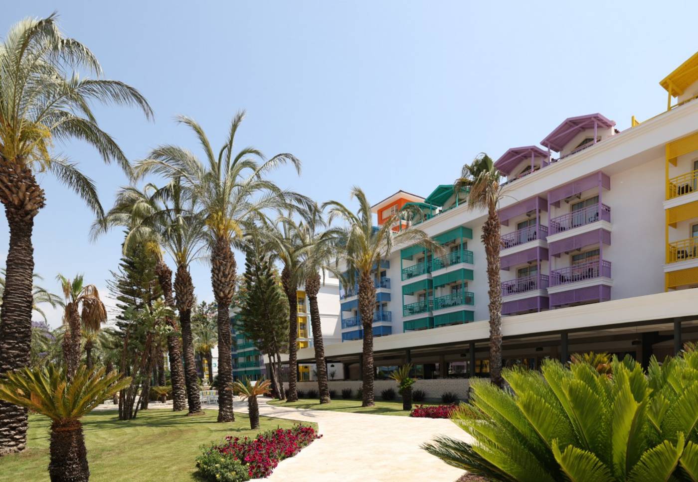 Crystal-Paraiso-Verde-Resort---Spa-General-view-7