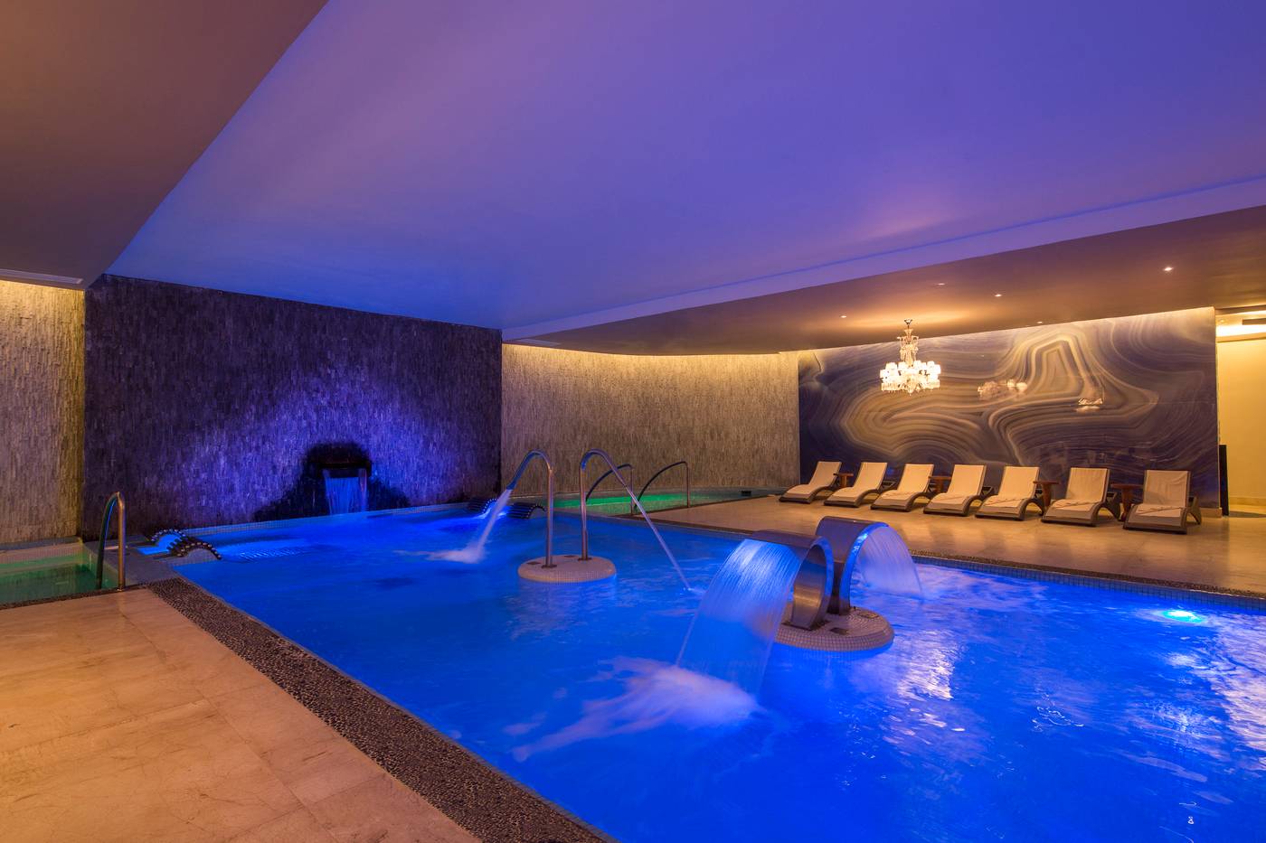 Moon-Palace-Jamaica-Sports-and-Entertainment-75