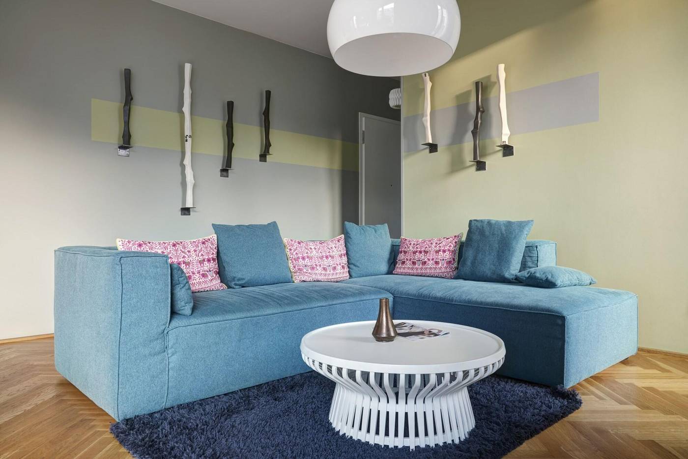 The-Circus-Apartments-Room-39