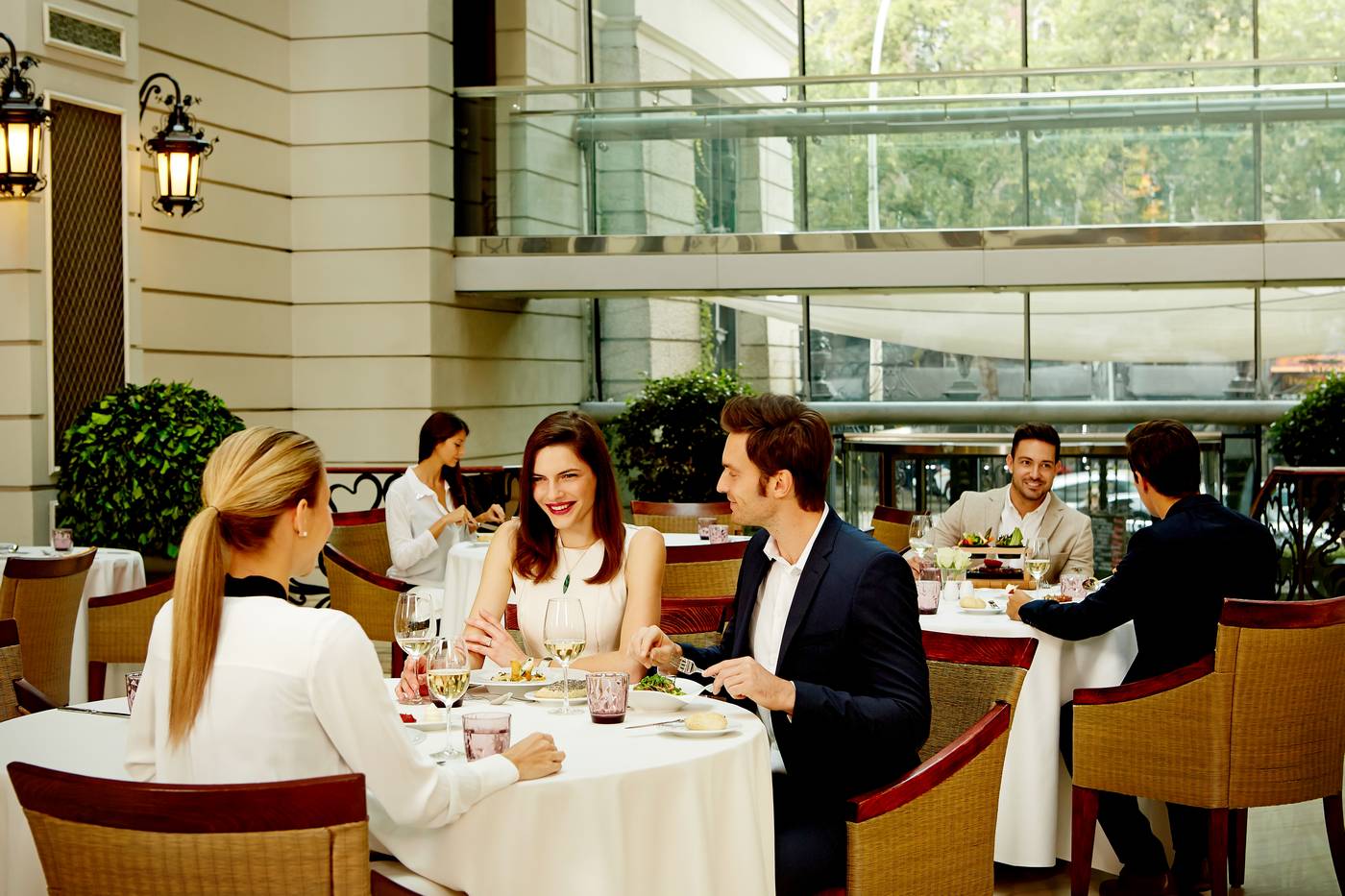 Corinthia-Hotel-Budapest-Restaurant-49
