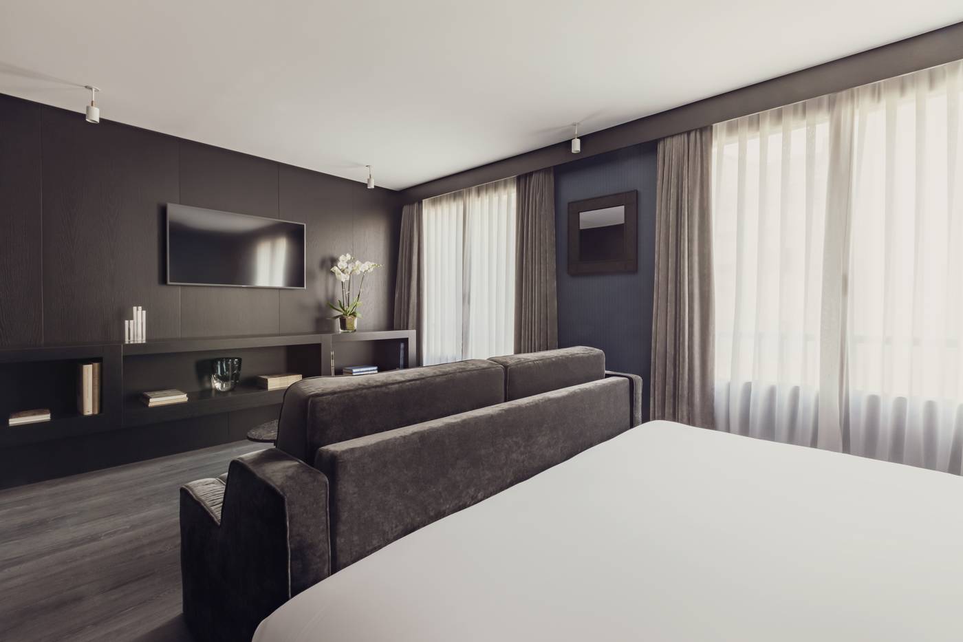 The-Pavilions-Madrid-Room-22