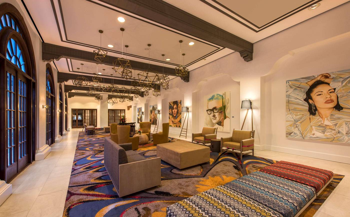 Doubletree by Hilton Austin-United States-AUSTIN-Lobby-7