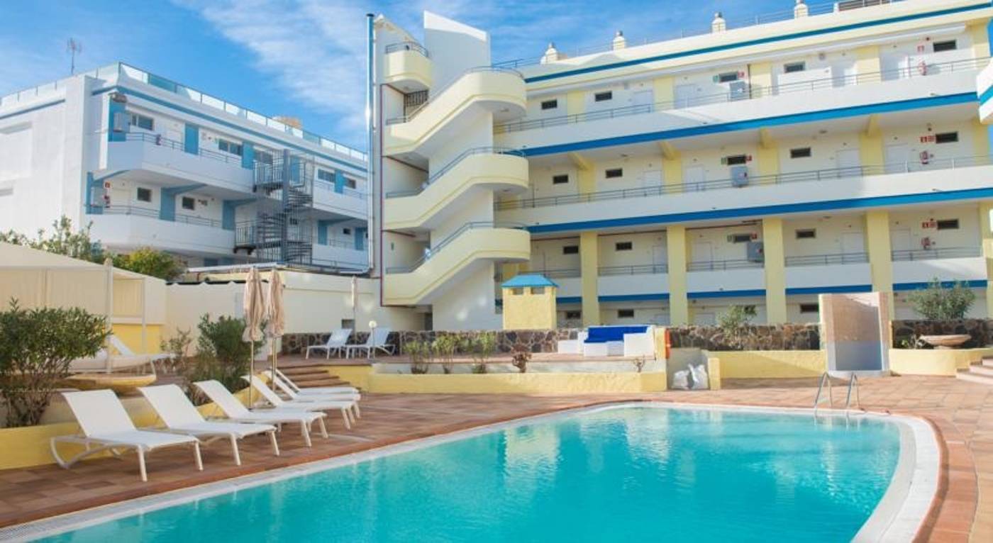 Villas-Santa-Ana-Lobby-3