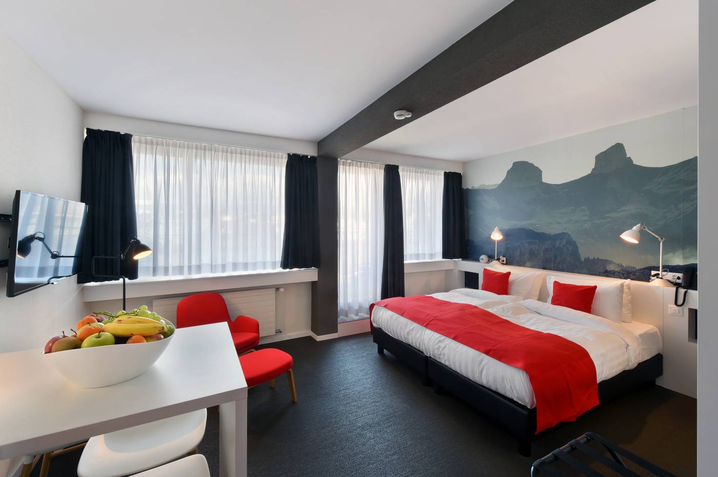 Home-Swiss-Hotel-Room-26