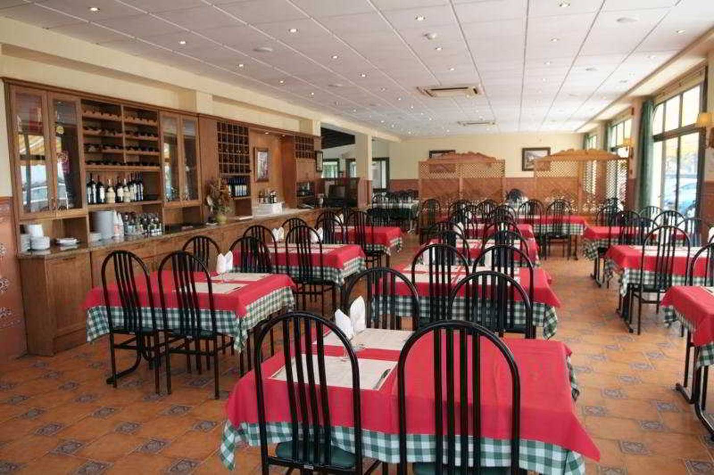 Tarik-Restaurant-21