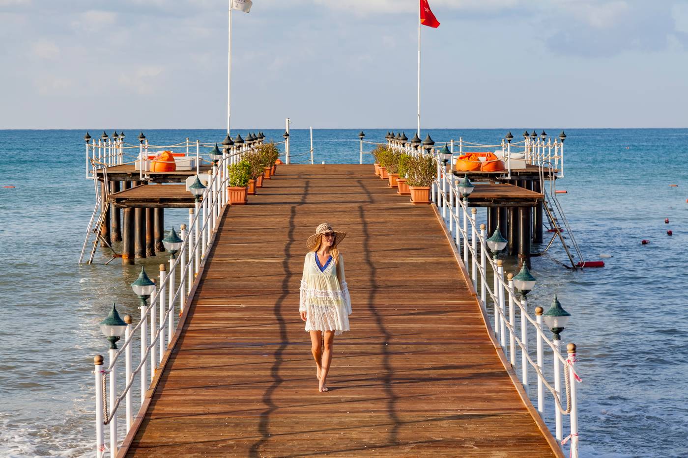 Sunrise-Resort-Hotel-Beach-60