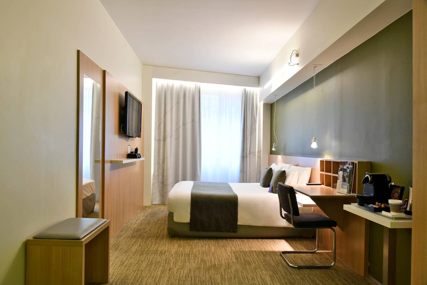 Mercure-Gare-Du-Nord-La-Fayette-Room-5