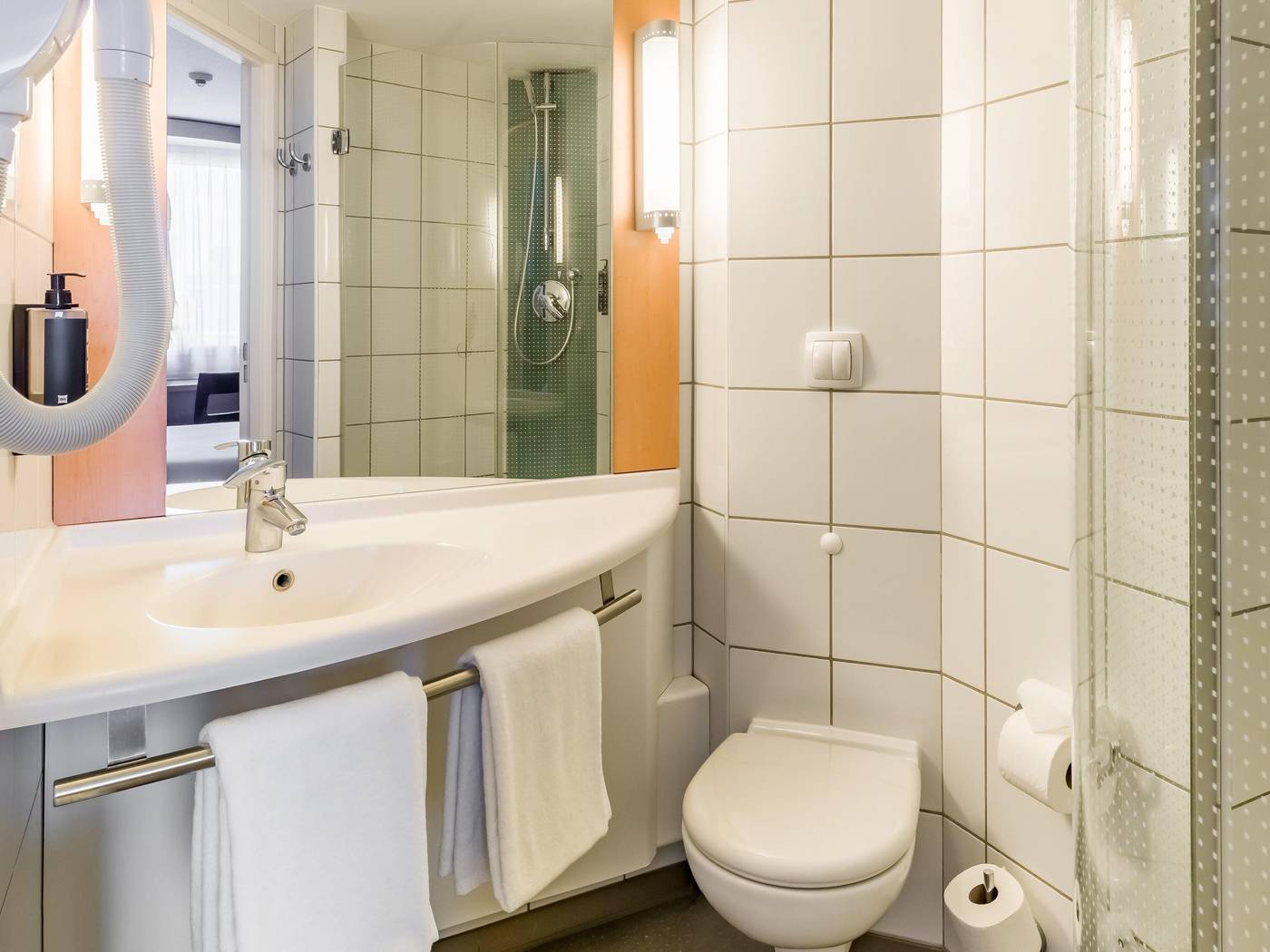 ibis-Warszawa-Reduta-Room-22