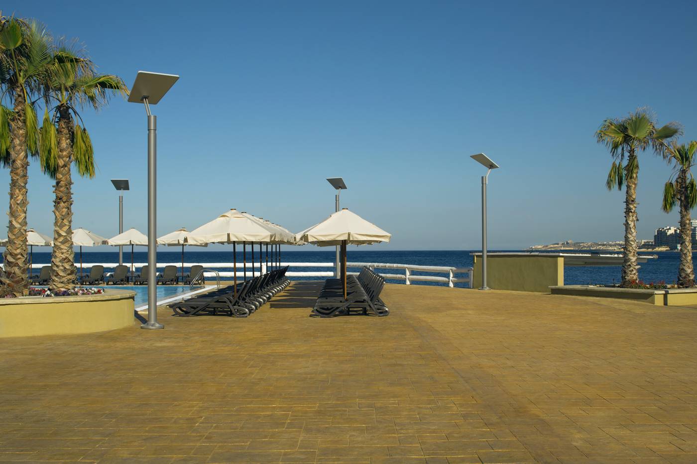 The-Westin-Dragonara-Resort-Pool-19