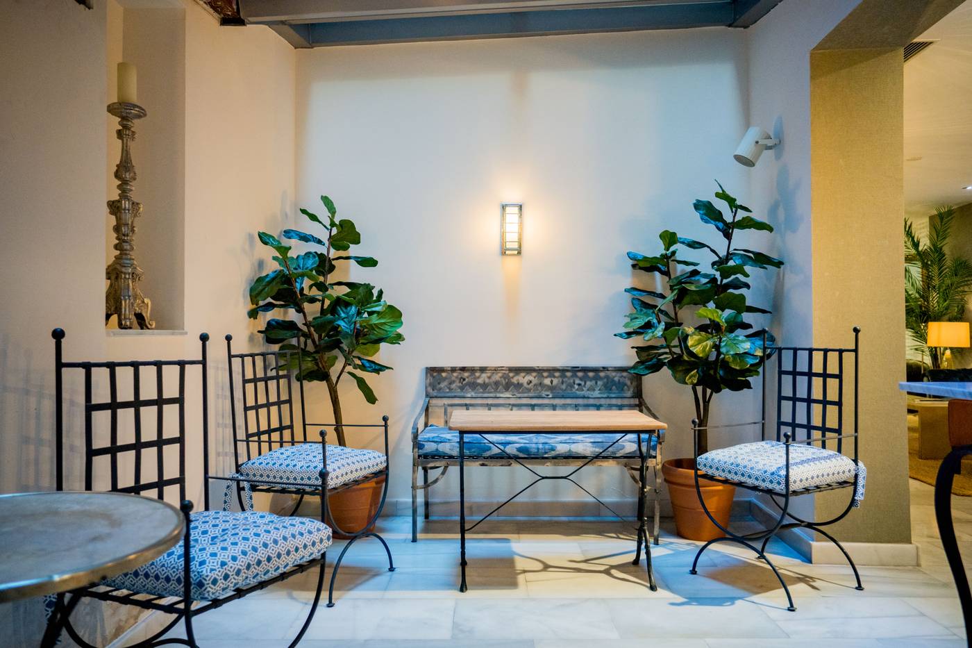 Hotel-Meninas-Lobby-14