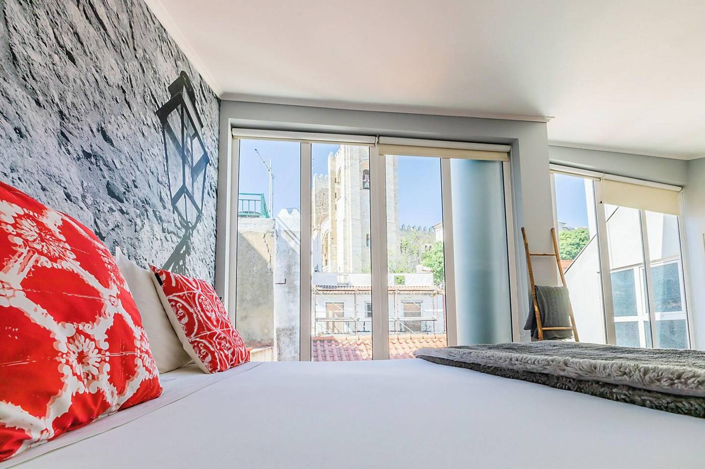 Emporium-Lisbon-Suites-Room-64