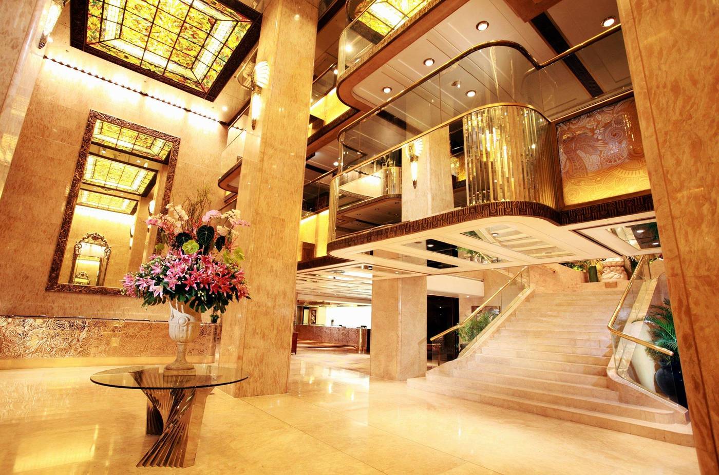 Regal-Kowloon-Lobby-14