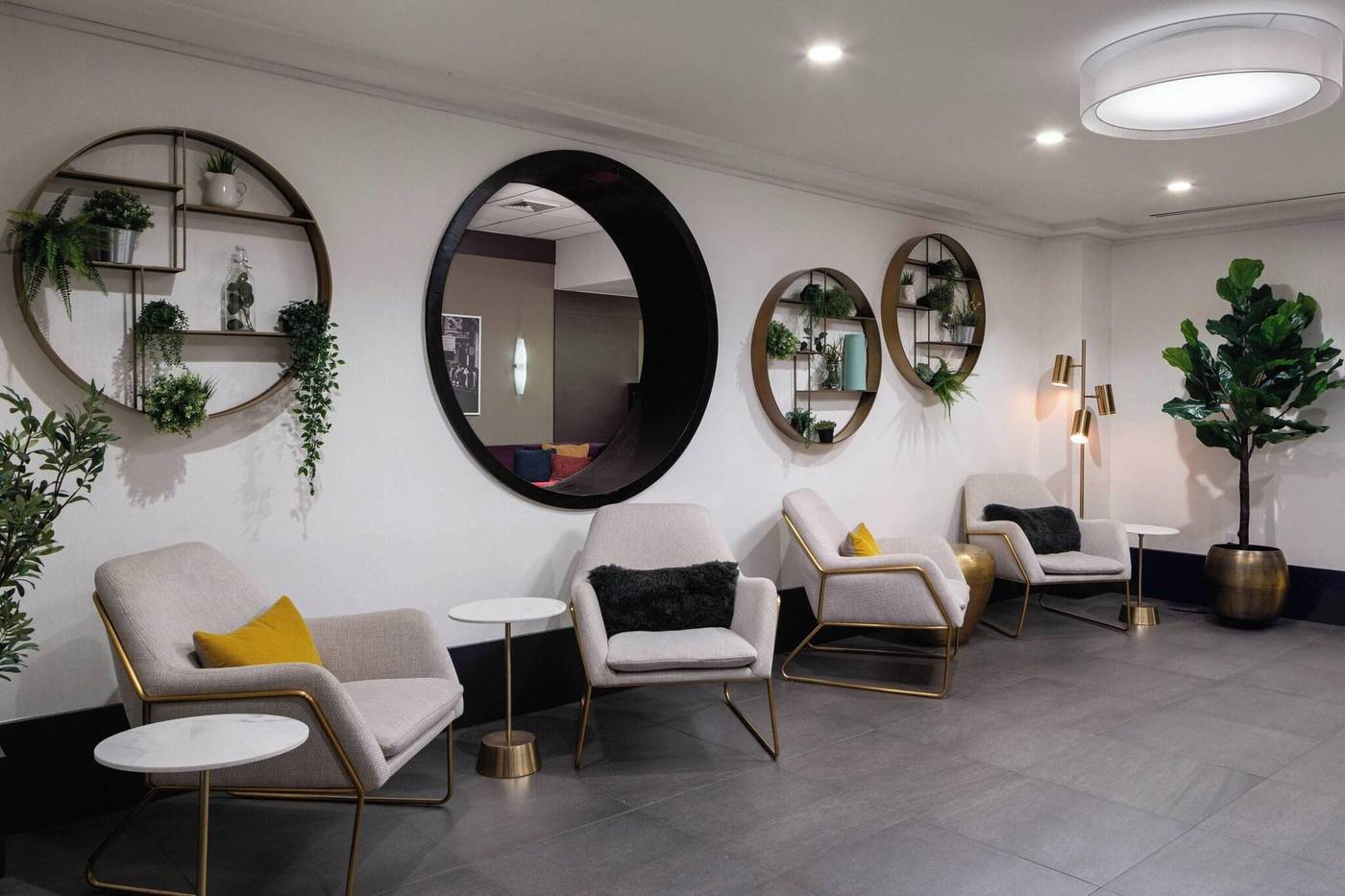 Courtyard-By-Marriott-New-York-Manhattan-Times-Squ-Sports-and-Entertainment-3