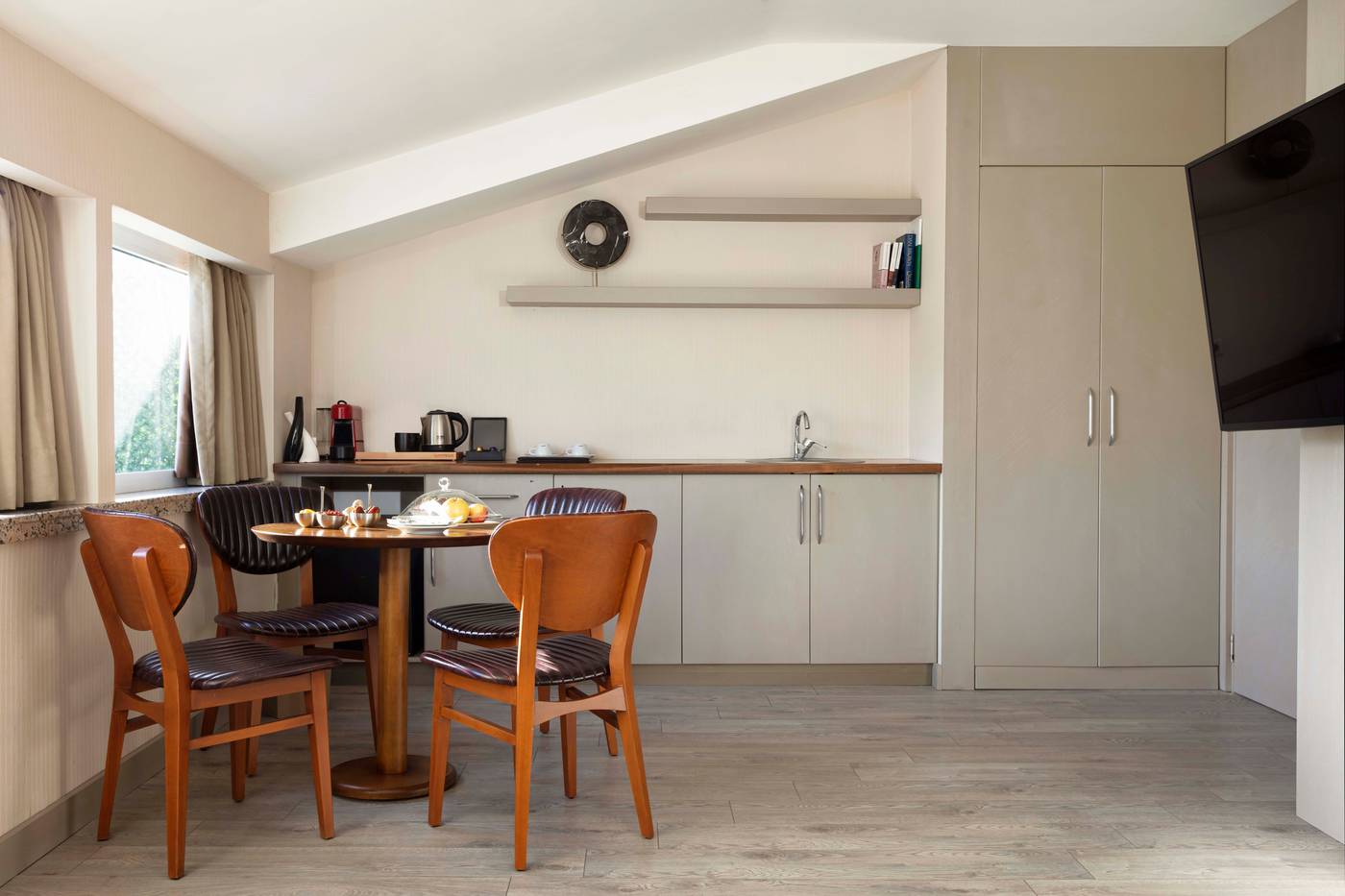 Buem-Hotel-Kosuyolu-Room-8