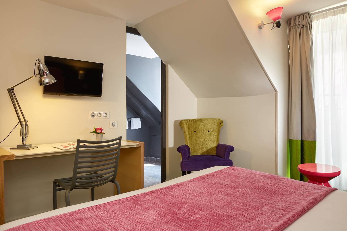 Antin-Trinite-Room-2