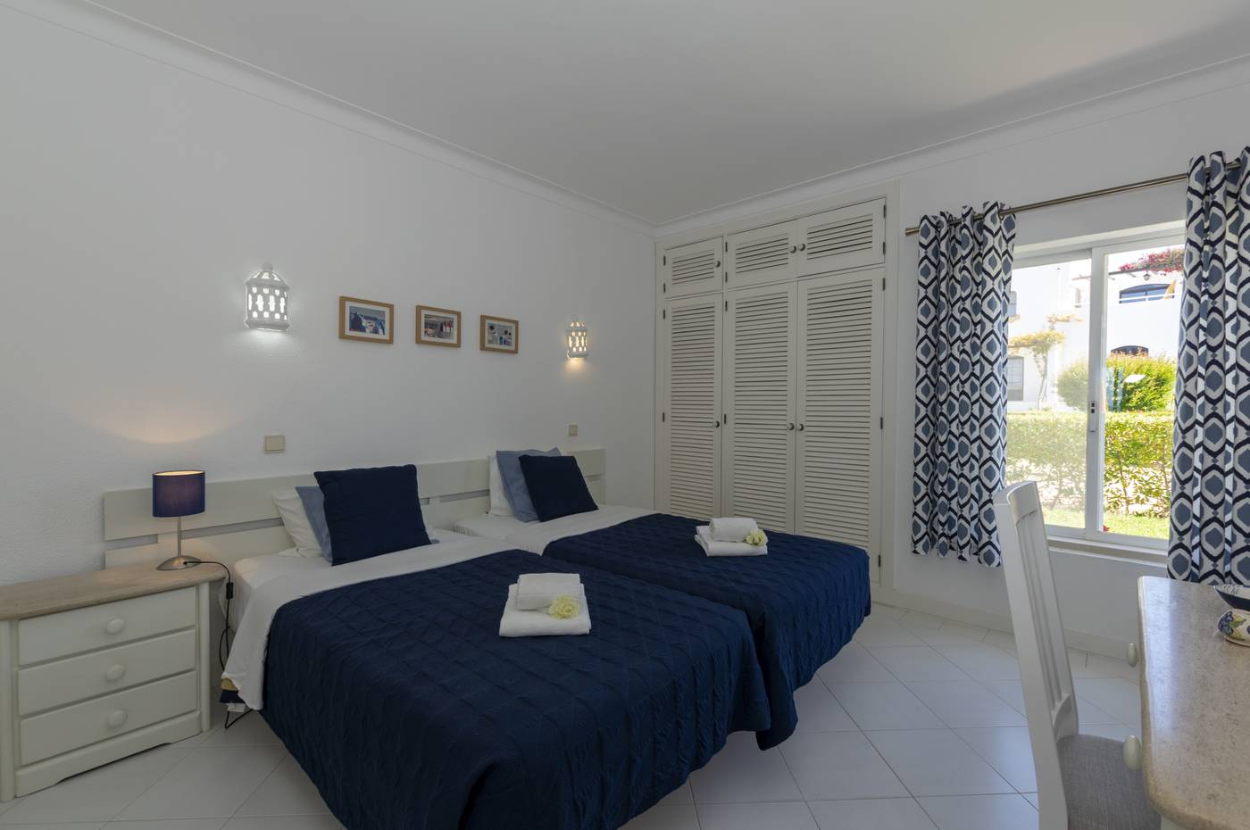 Rocha-Brava-Room-26