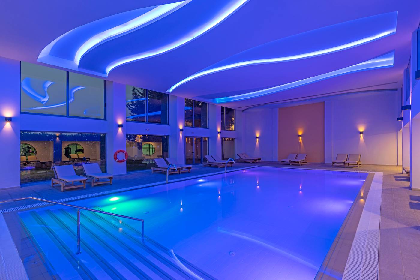 Kresten-Royal-Euphoria-Resort-Pool-68