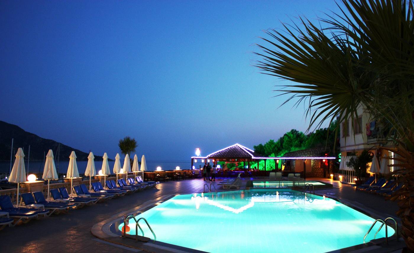 Pirat-Hotel-Kalkan-Pool-1