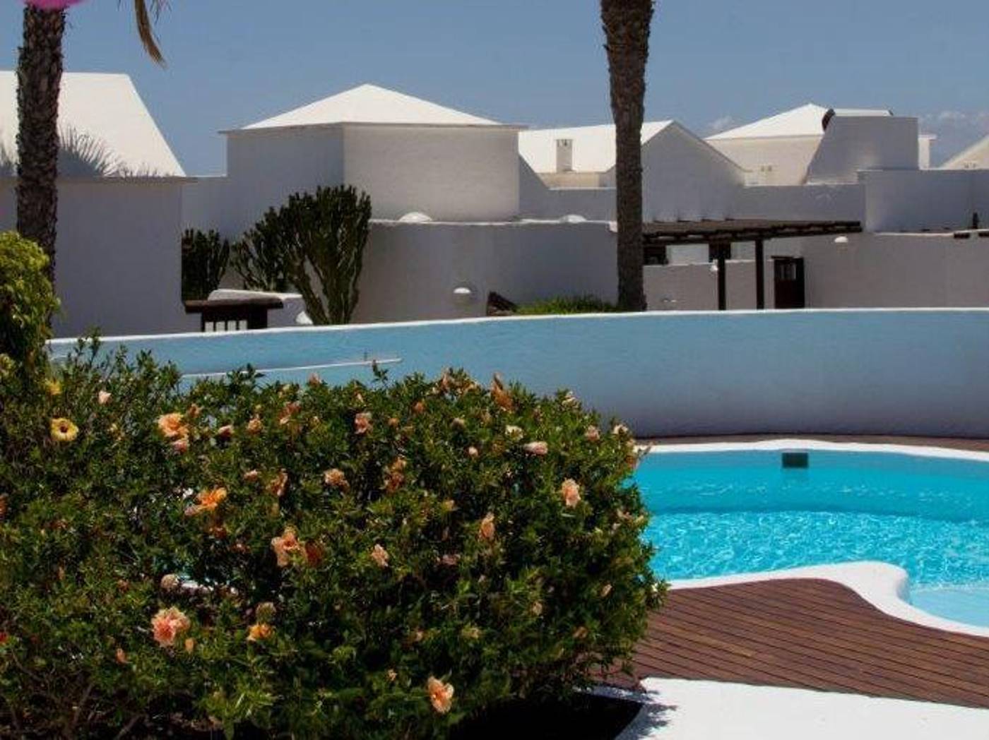 Villas-Heredad-Kamezi-Pool-11