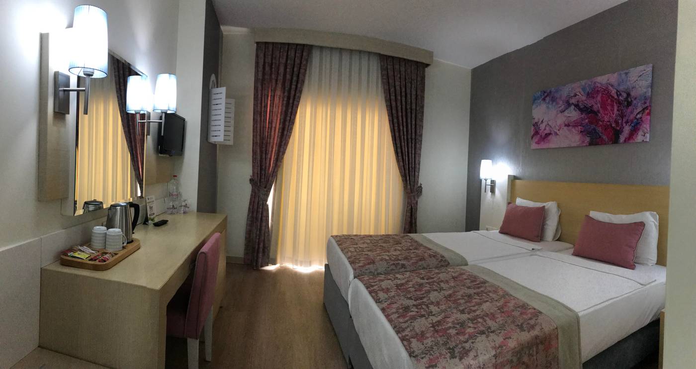Side-Lilyum-Hotel---SPA-Room-23