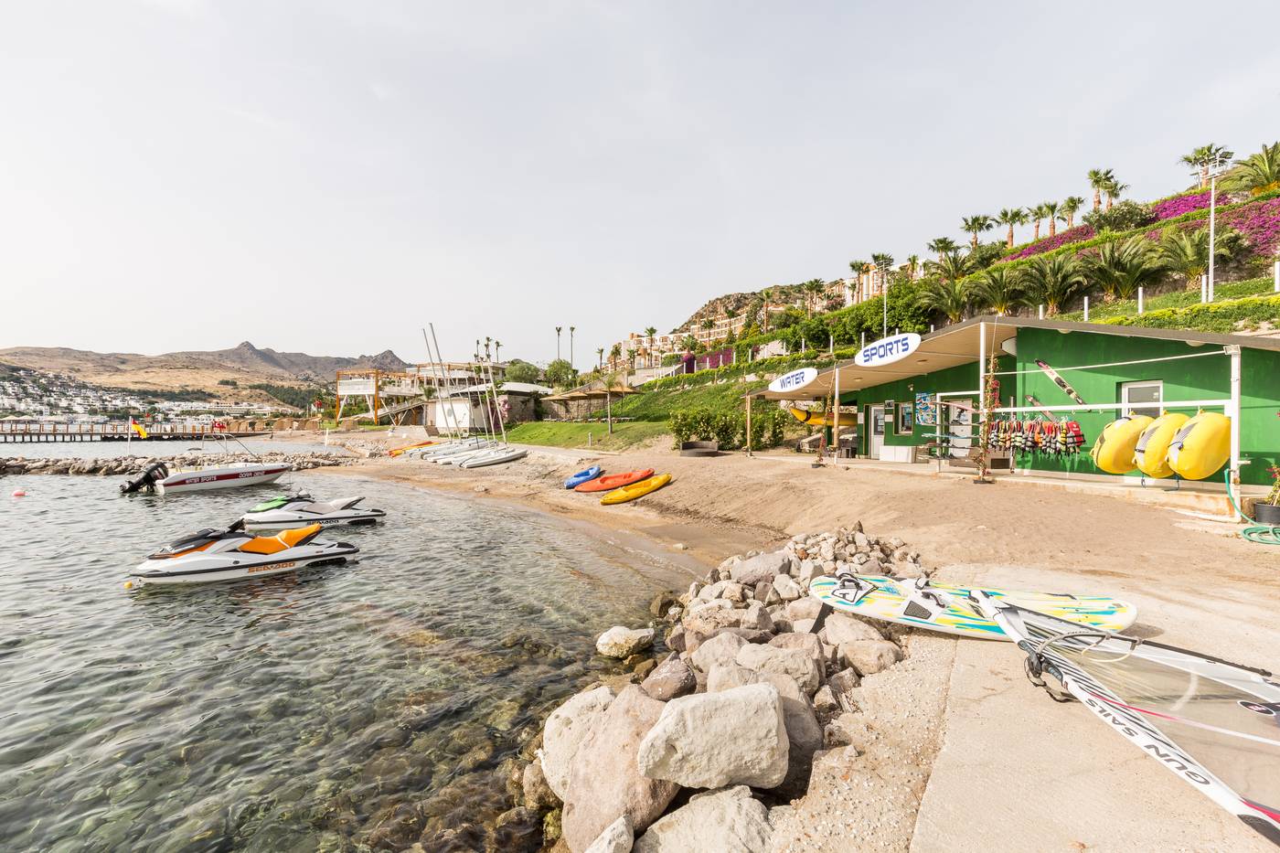Kefaluka-Resort-Sports-and-Entertainment-89