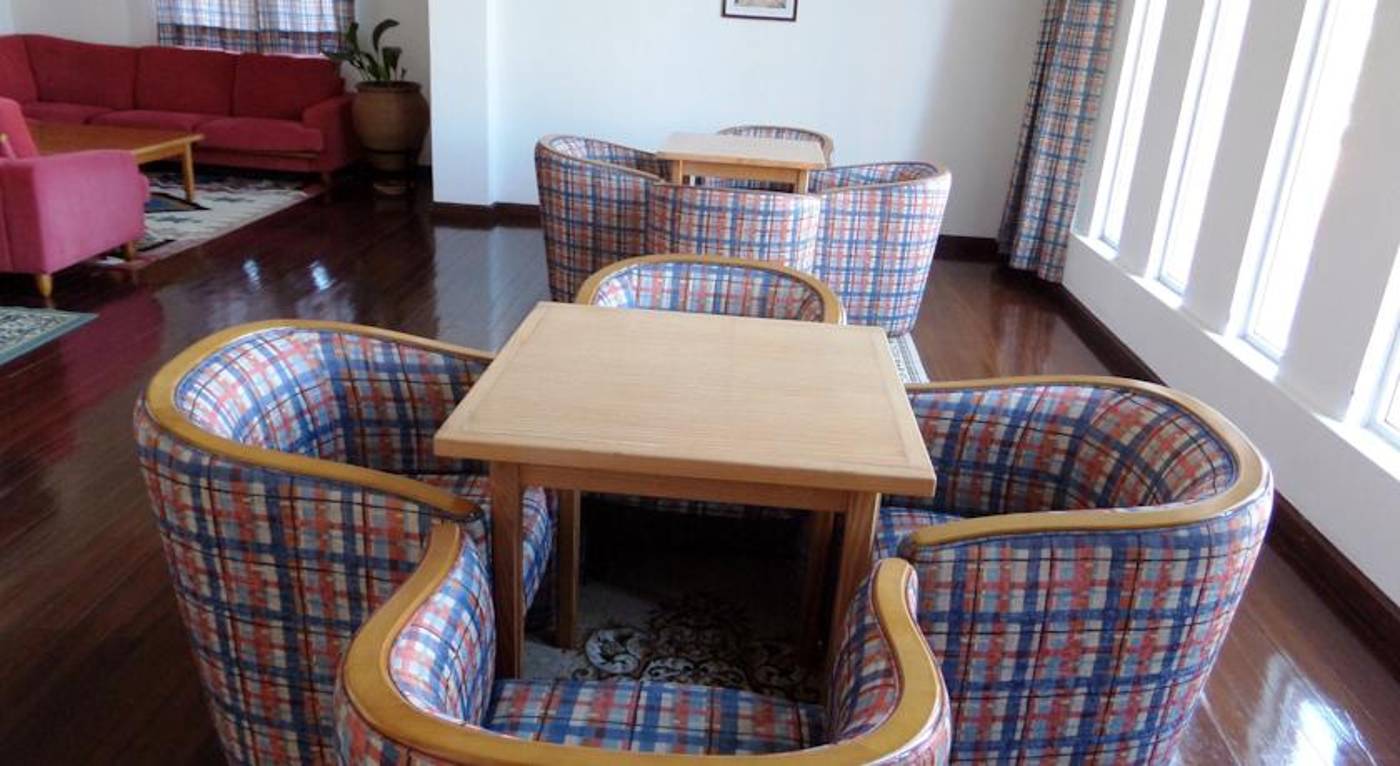Luar-Lobby-13