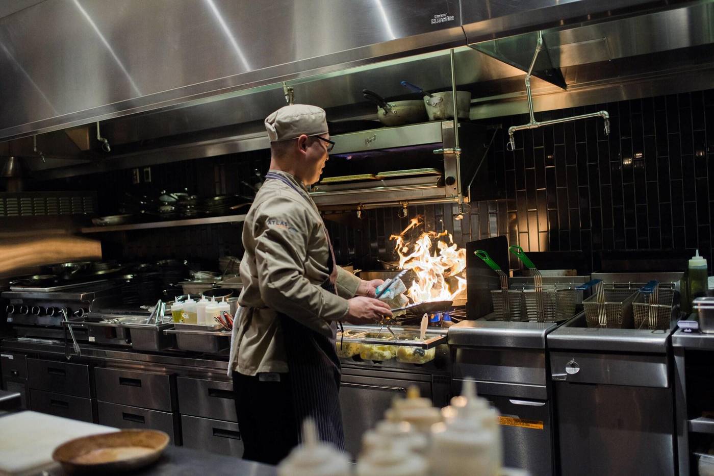 Delta-Hotels-By-Marriott-Burnaby-Conference-Centre-Restaurant-42