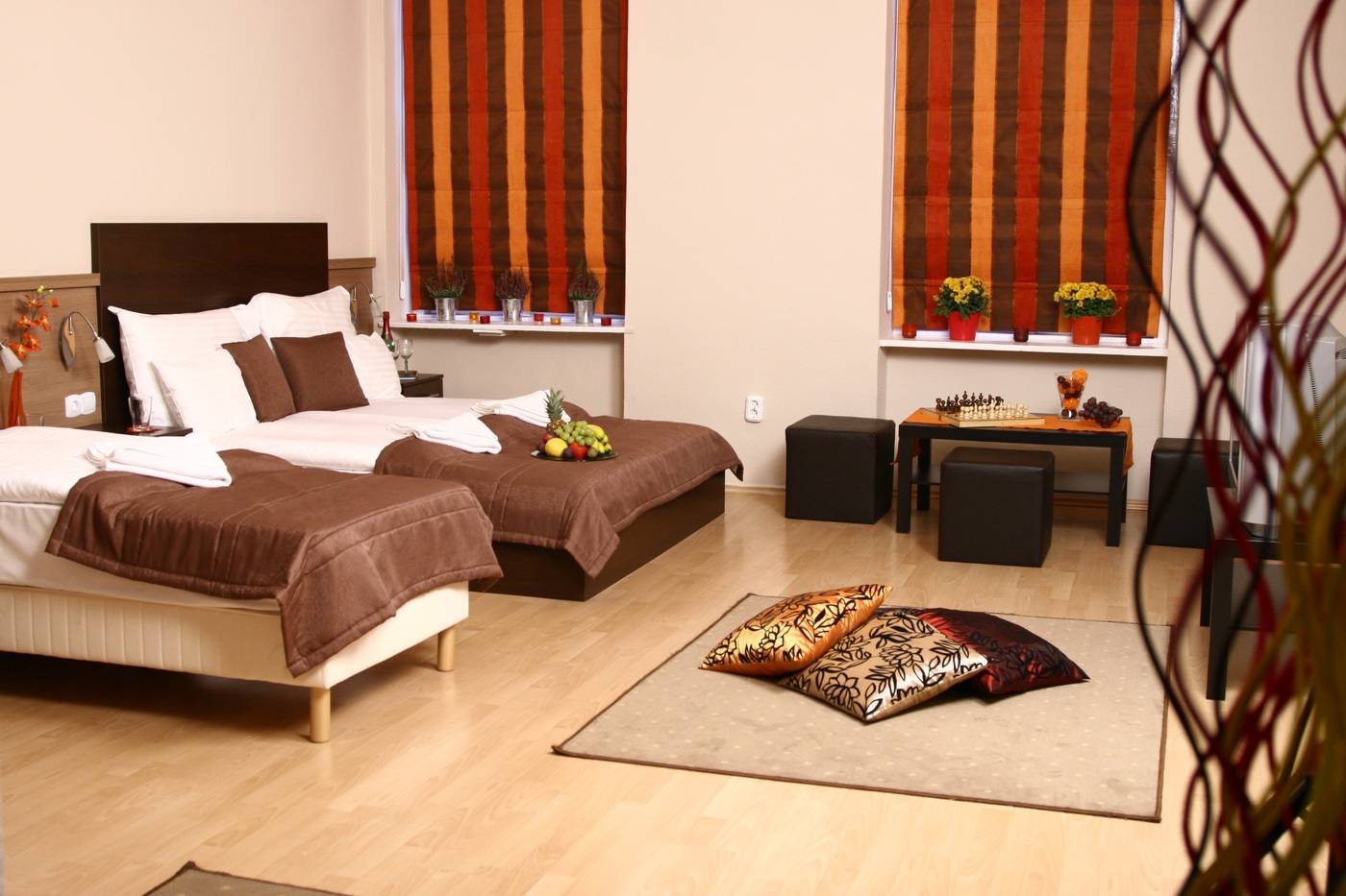 Central-Hotel-21-Room-4