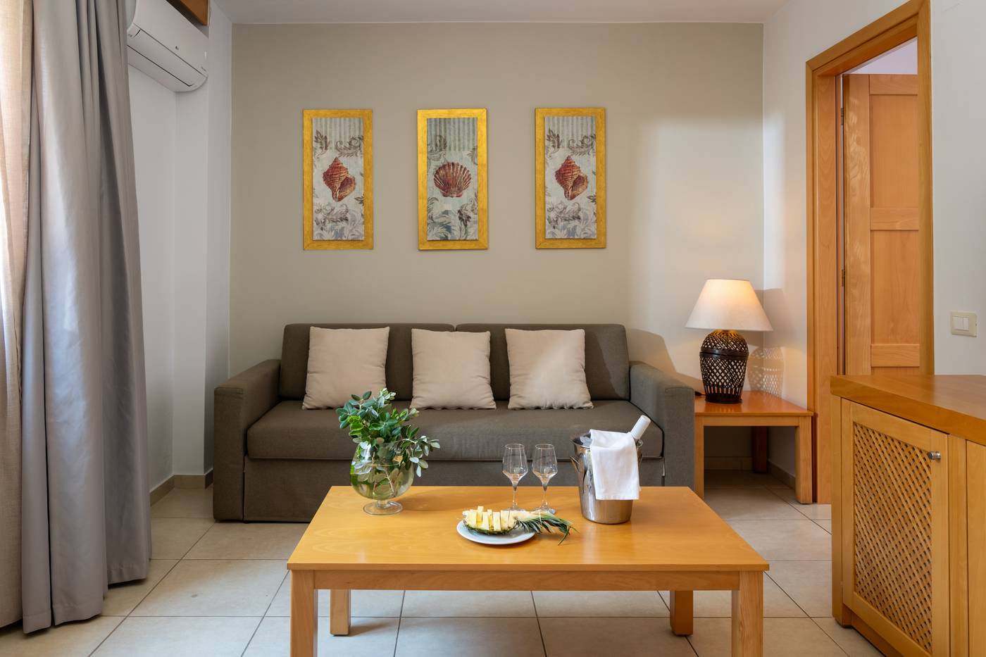 Miramare-Resort-Spa-Room-40