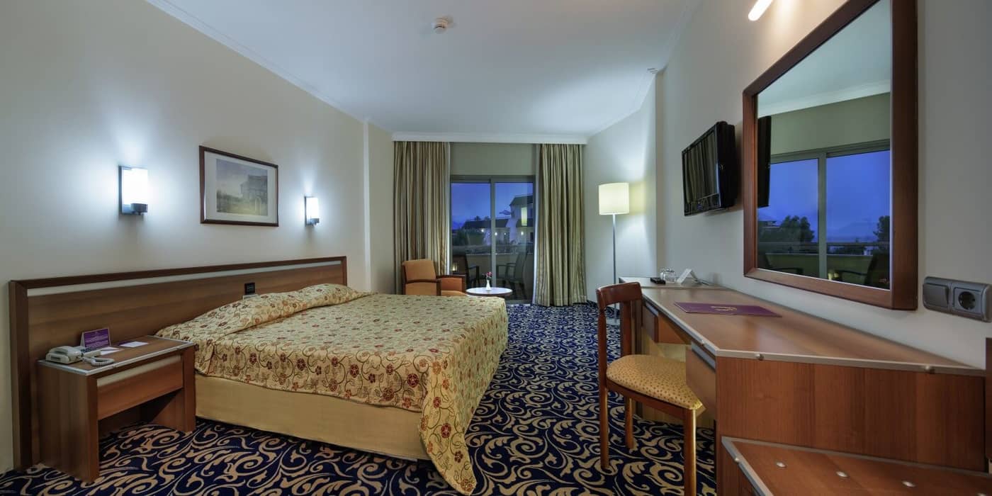 Queen-s-Park-Tekirova-Resort---Spa-Room-20