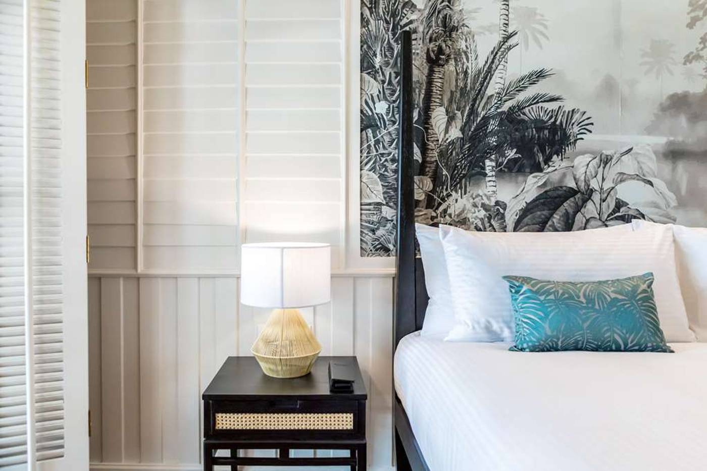 Outrigger-Koh-Samui-Beach-Resort-Room-34