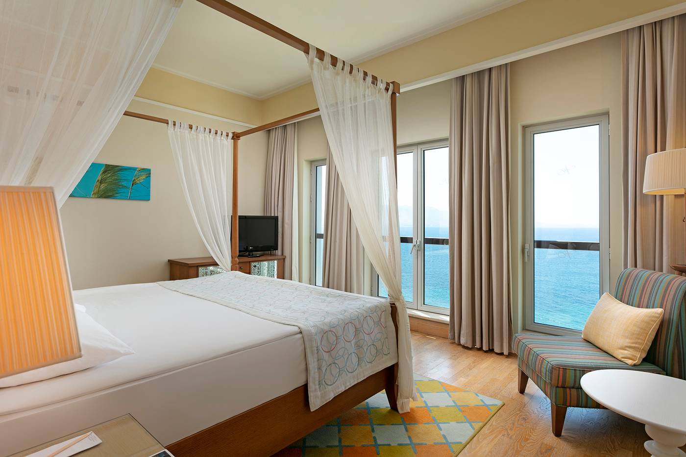 Xanadu-Island-Room-10