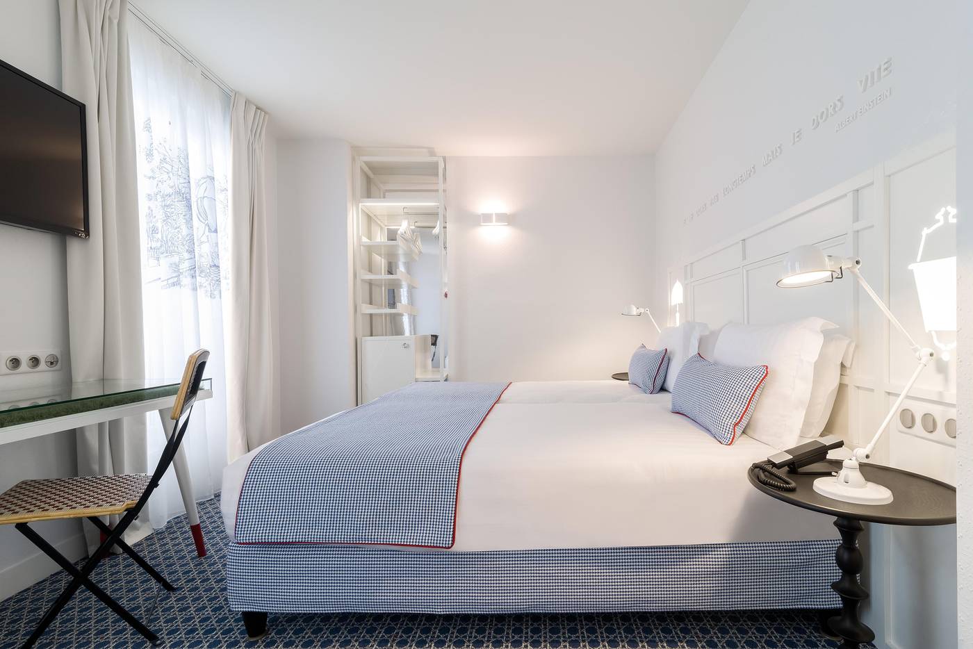 Hotel-34B-Astotel-Room-19