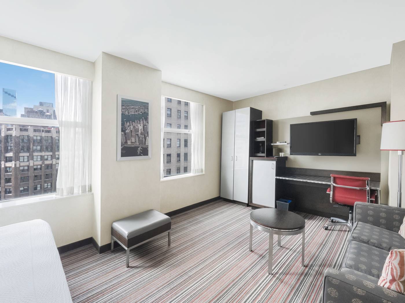 The-Herald-by-LuxUrban-Room-3