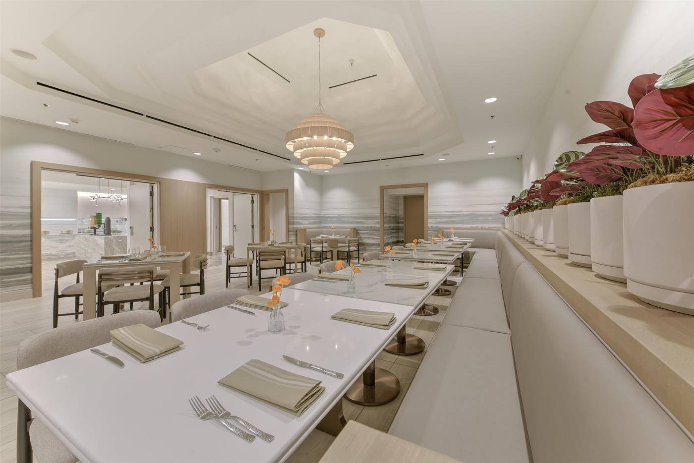 Hilton-Anaheim-Restaurant-57