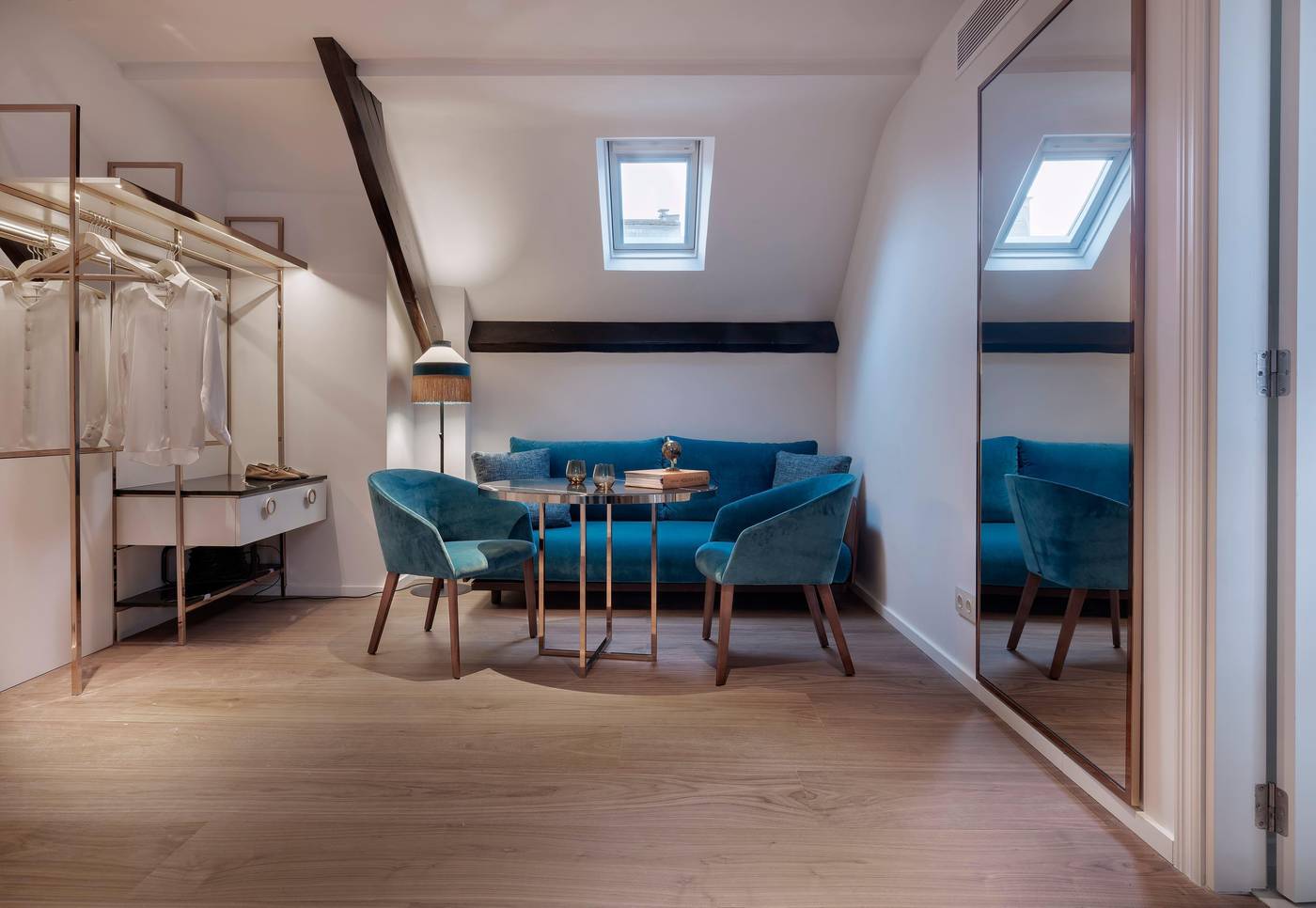 Melia-Paris-Notre-Dame-Room-19