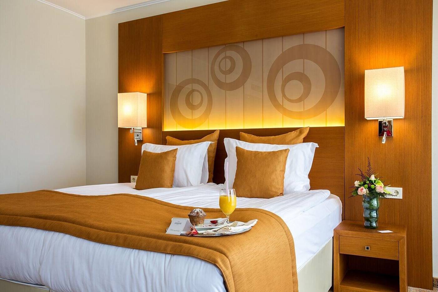 Landmark-Creek-Hotel---SPA-Room-16