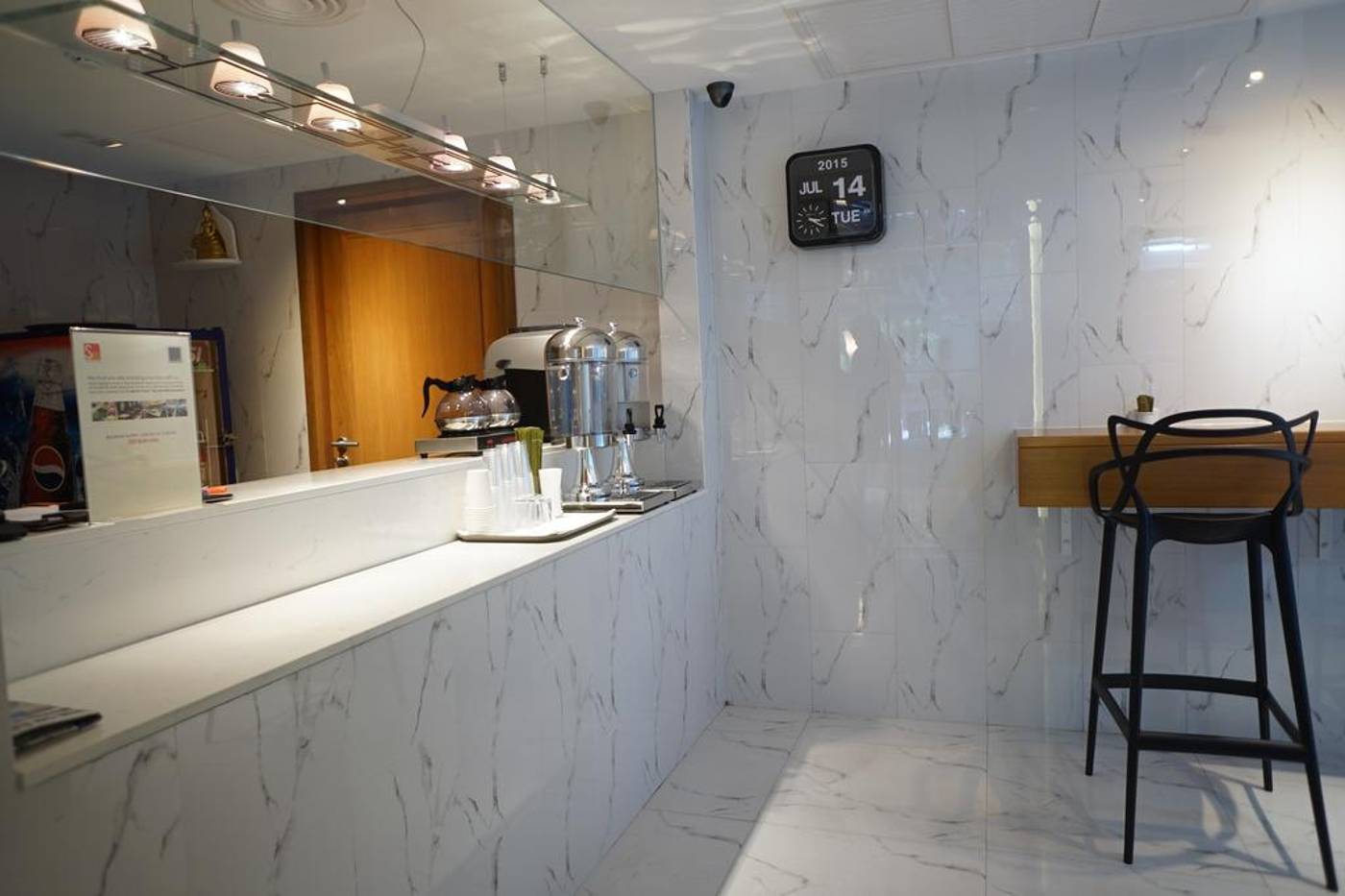 S-Box-Sukhumvit-Hotel-Restaurant-5