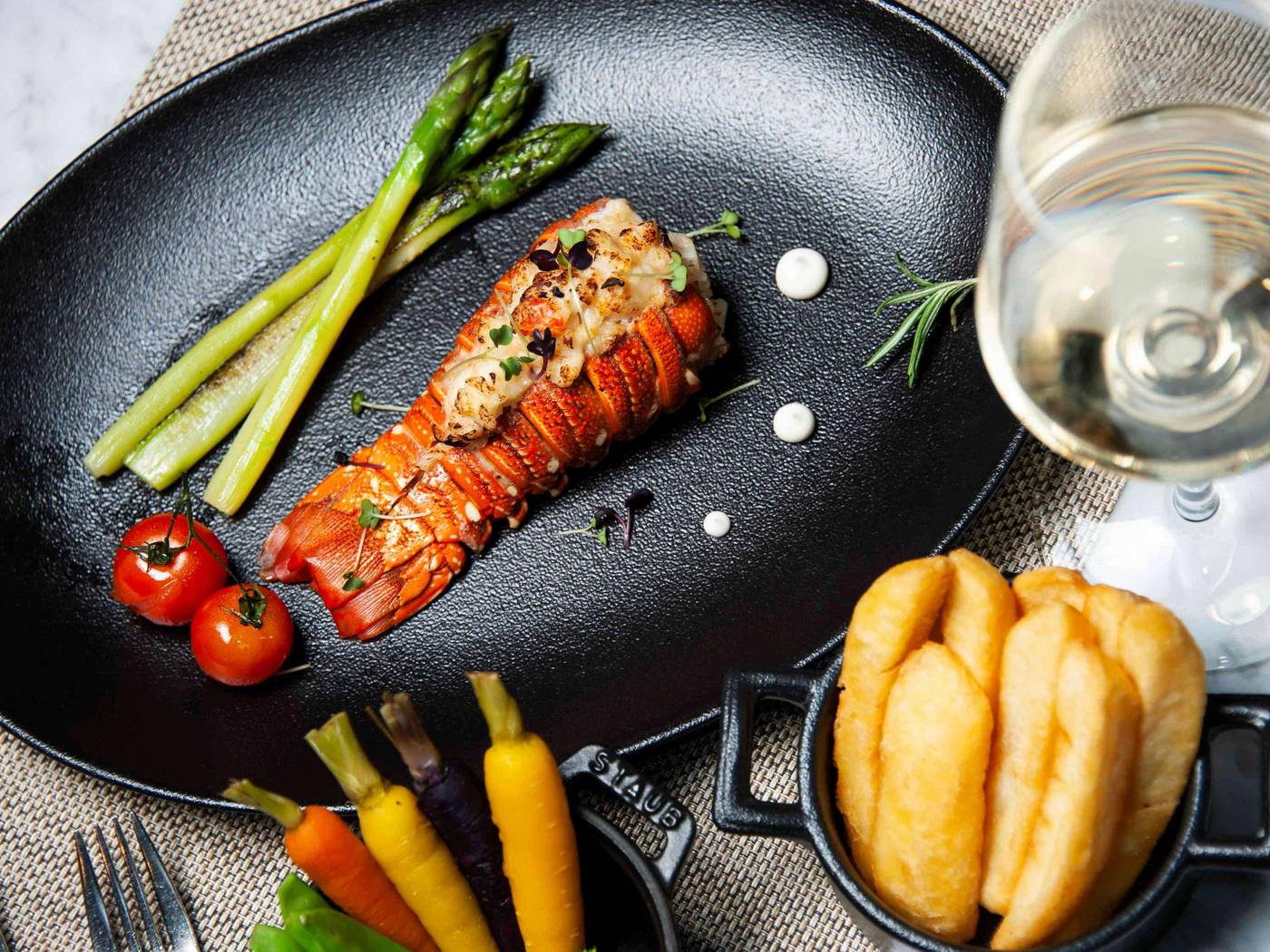 Sofitel-Dubai-Jumeirah-Beach-Restaurant-18