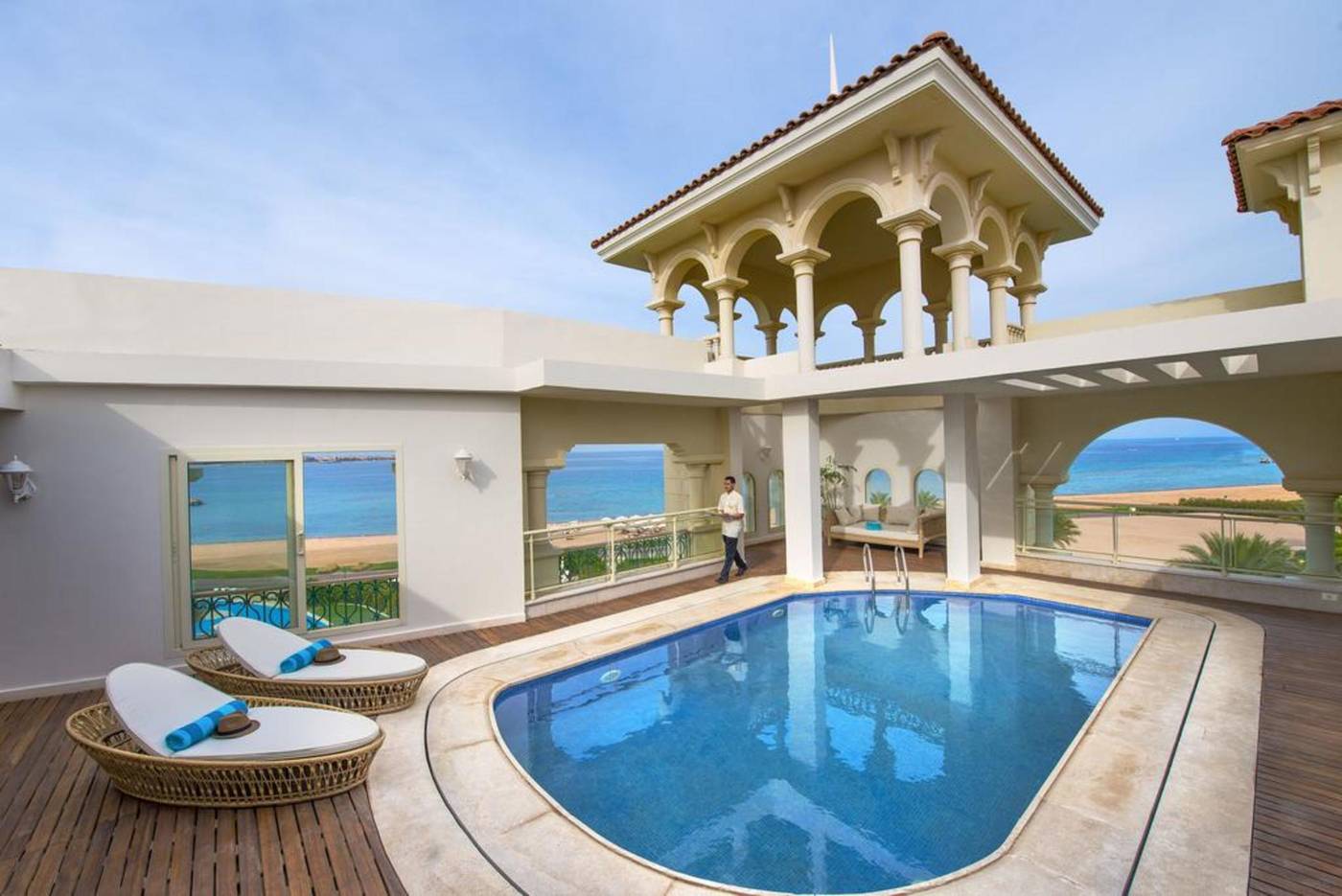 Baron-Palace-Room-13
