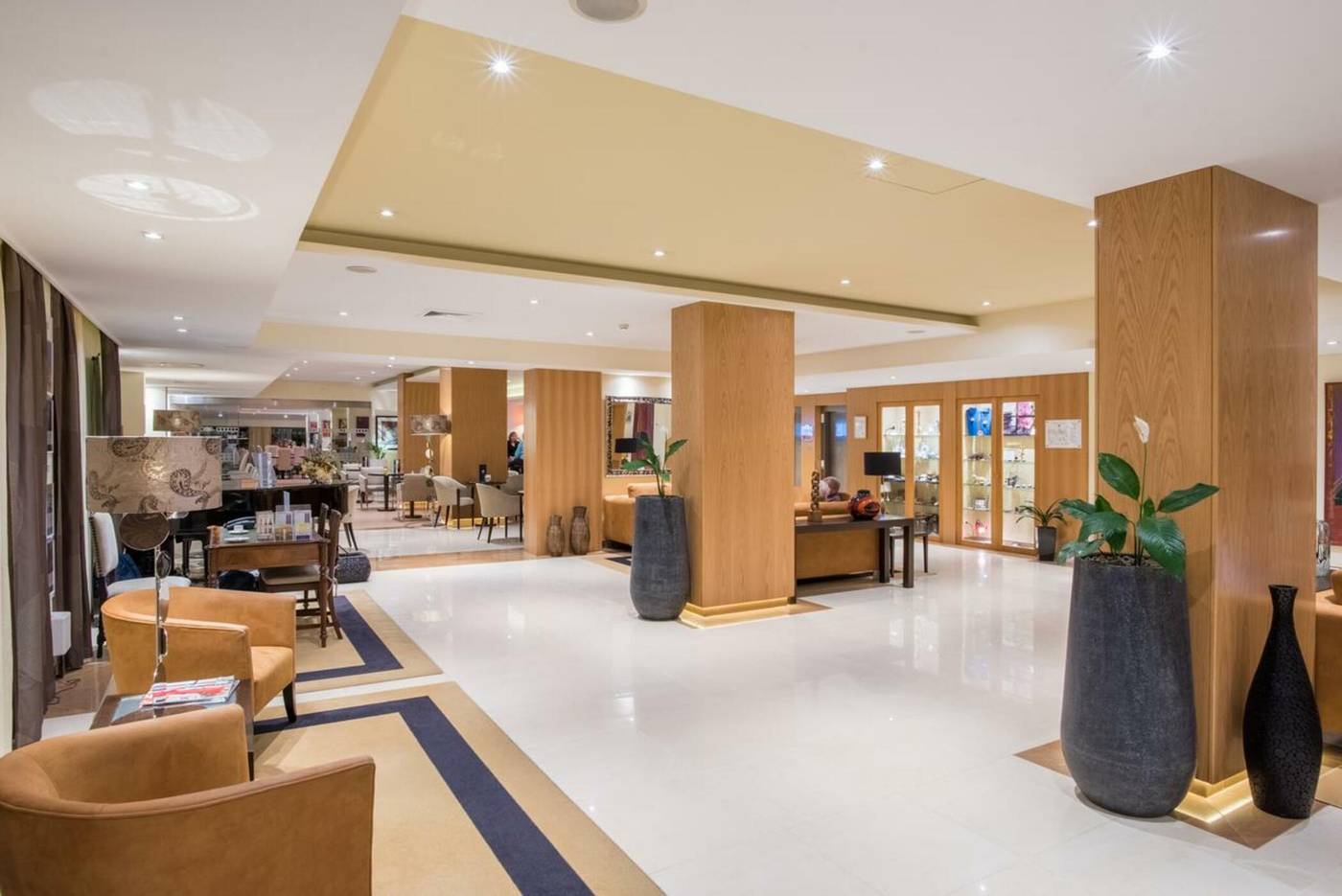 TUI-Blue-Gardens-Adults-Only-Savoy-Signature-General-view-49