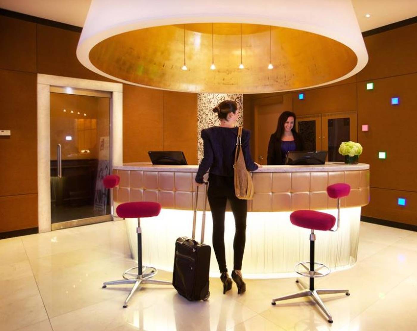 OPUS-Vancouver-Lobby-7