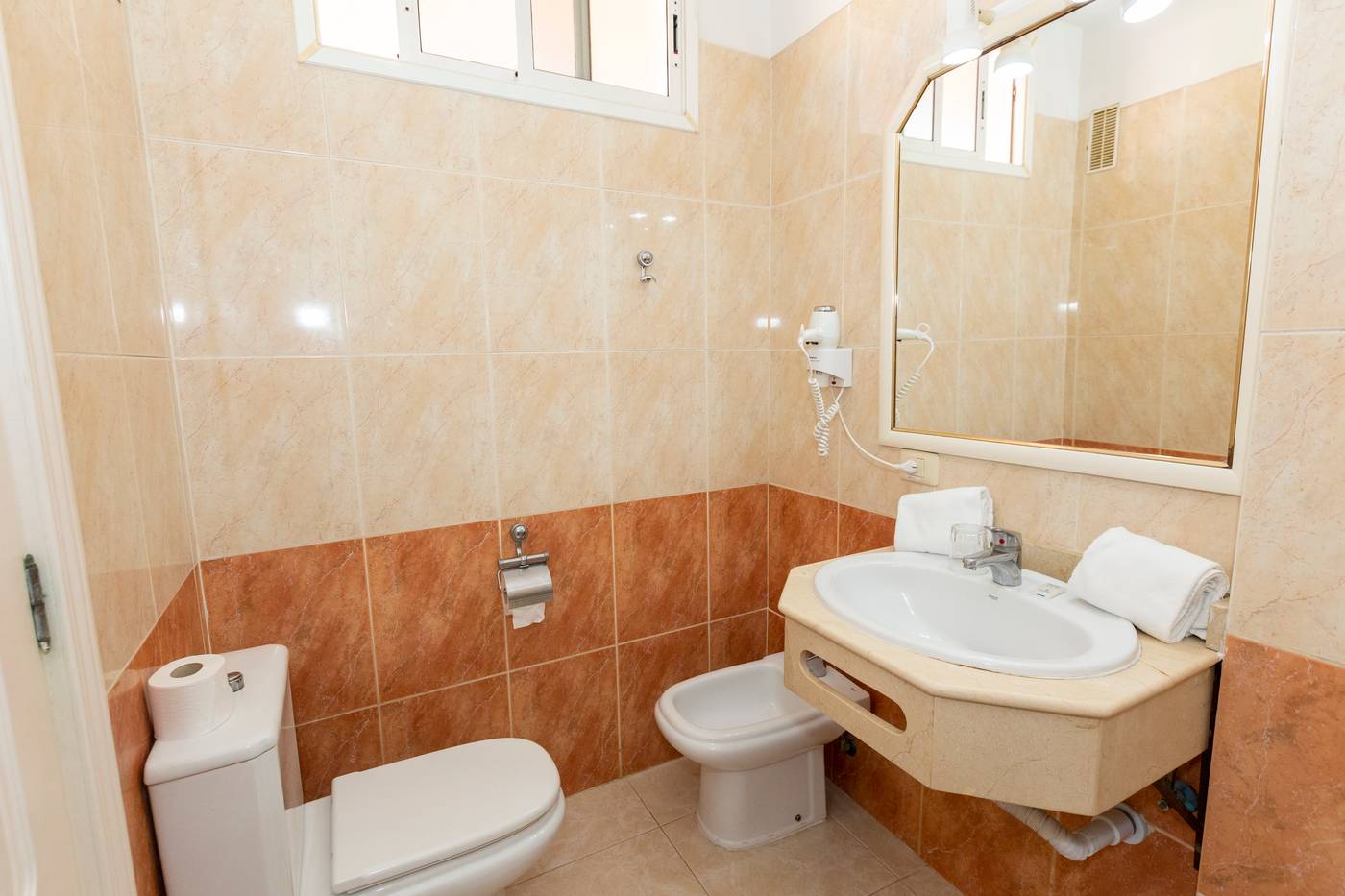 Villa-De-Adeje-Beach-Room-24