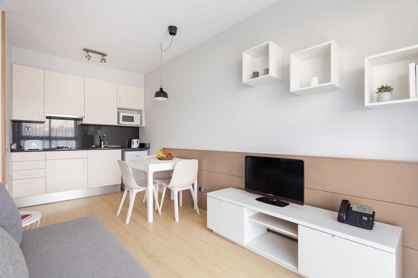 Royal-Marina-Gardens-Room-33