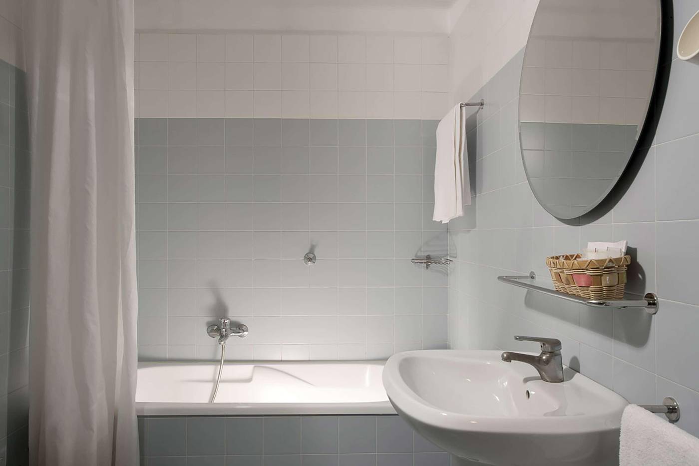 Best-Western-Titian-Inn-Hotel-Venice-Airport-Room-19