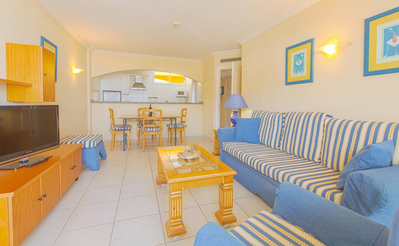 El-Marqu----s-Palace-by-Intercorp-Hotel-Group-Room-41