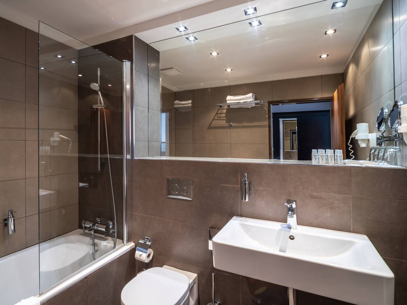 EA-Hotel-Embassy-Prague-Room-47