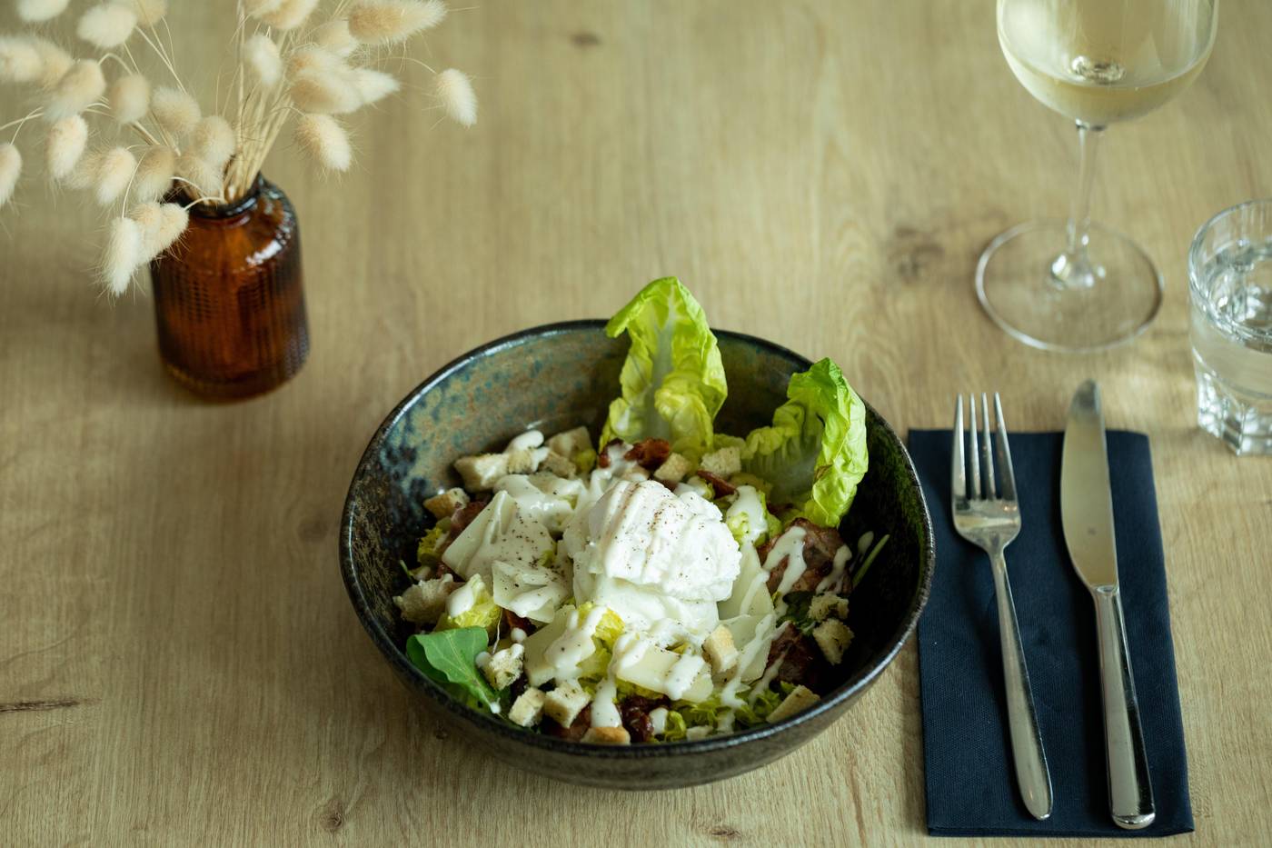 Holiday-Inn-Express-Amsterdam---North-Riverside-Restaurant-39