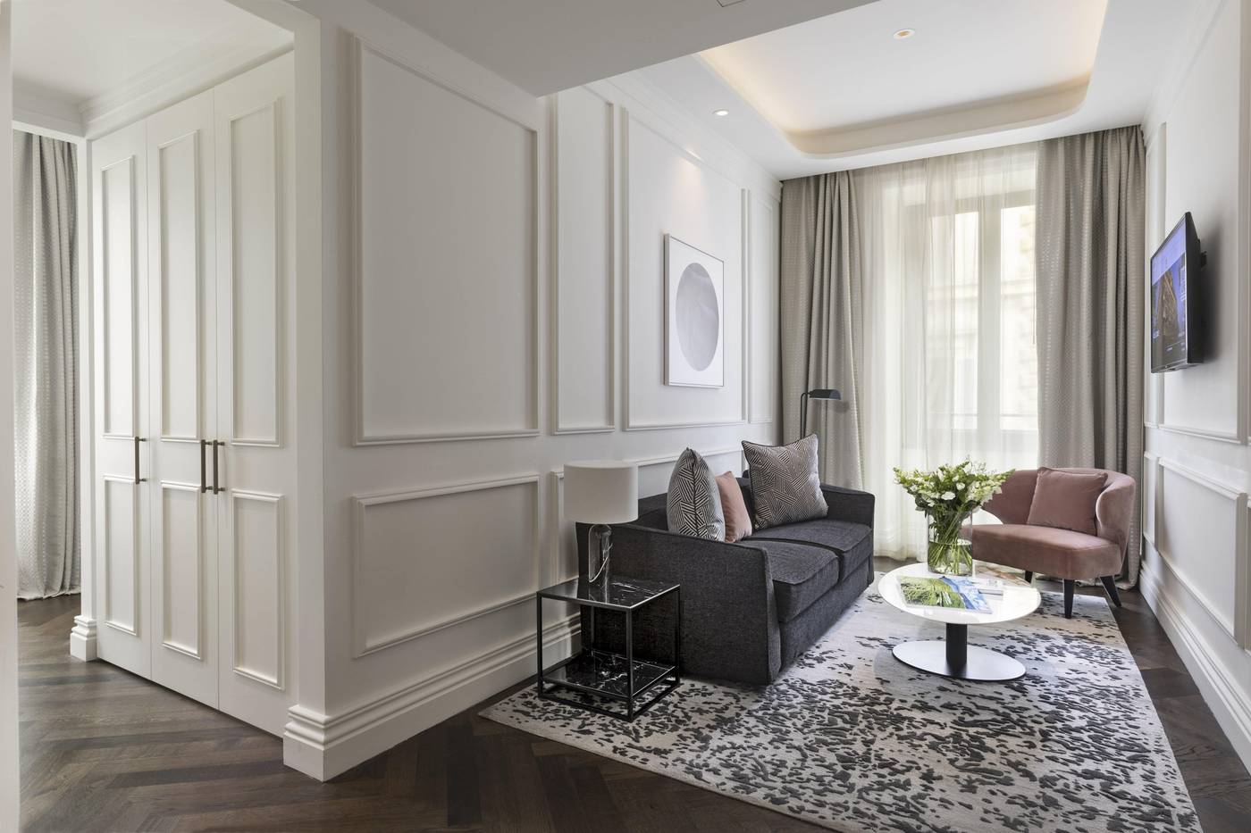 Ambasciatori-Palace-Hotel-Room-12