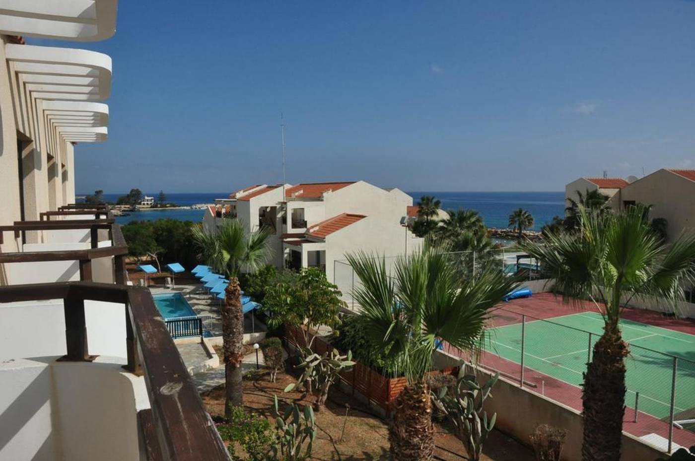 Harry----s-General-view-25